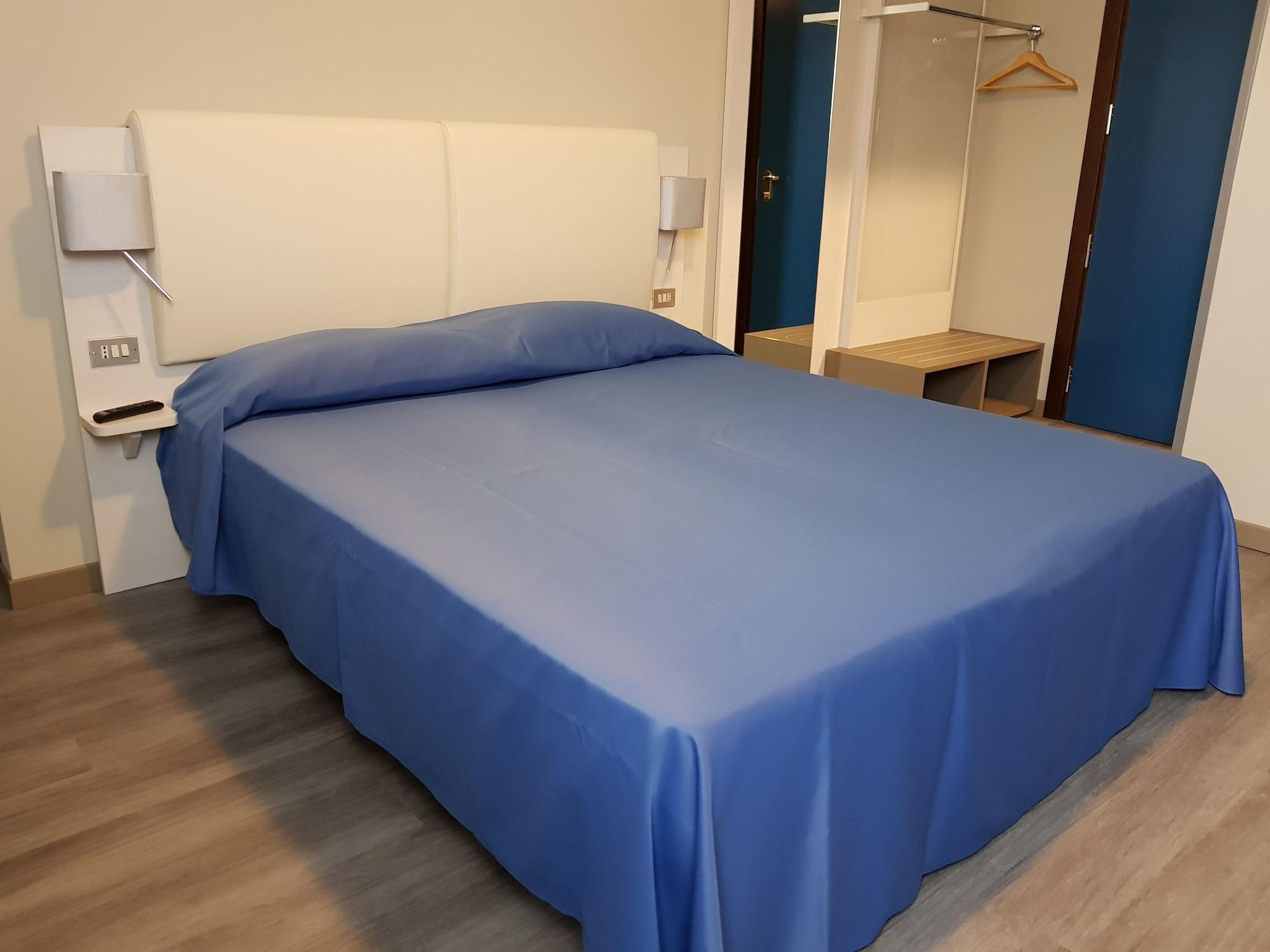 Hotel Oleggio Malpensa Bagian luar foto