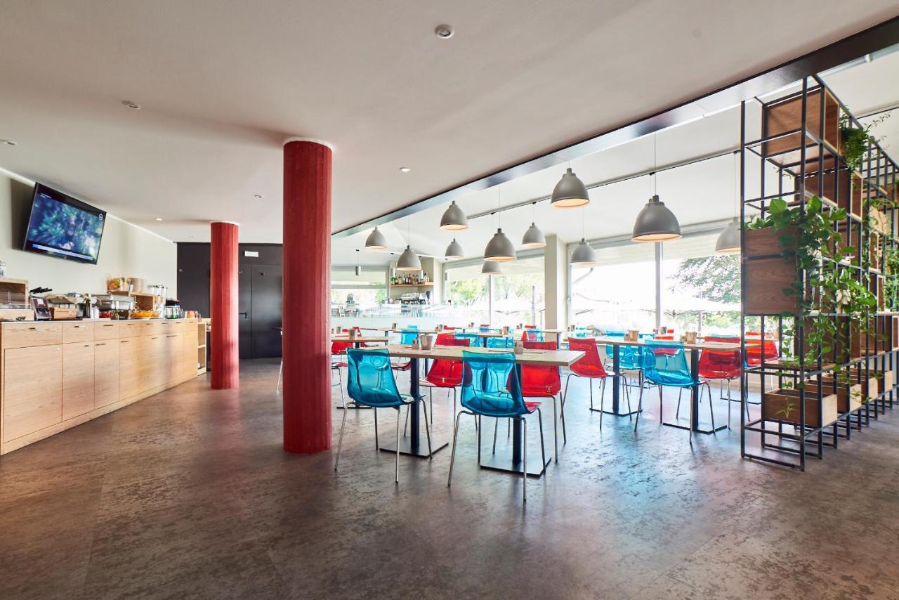Hotel Oleggio Malpensa Bagian luar foto